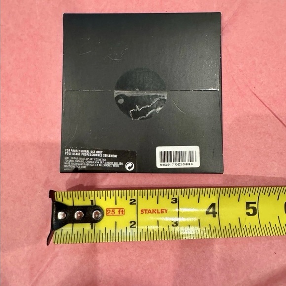 Vintage MAC M.A.C. Cosmetics Makeup Gold Leaf Metal Papers MUA Edition - RARE - Picture 3 of 4